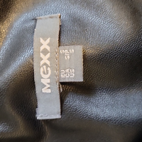 MEXX  faux leather pants - Picture 2 of 6